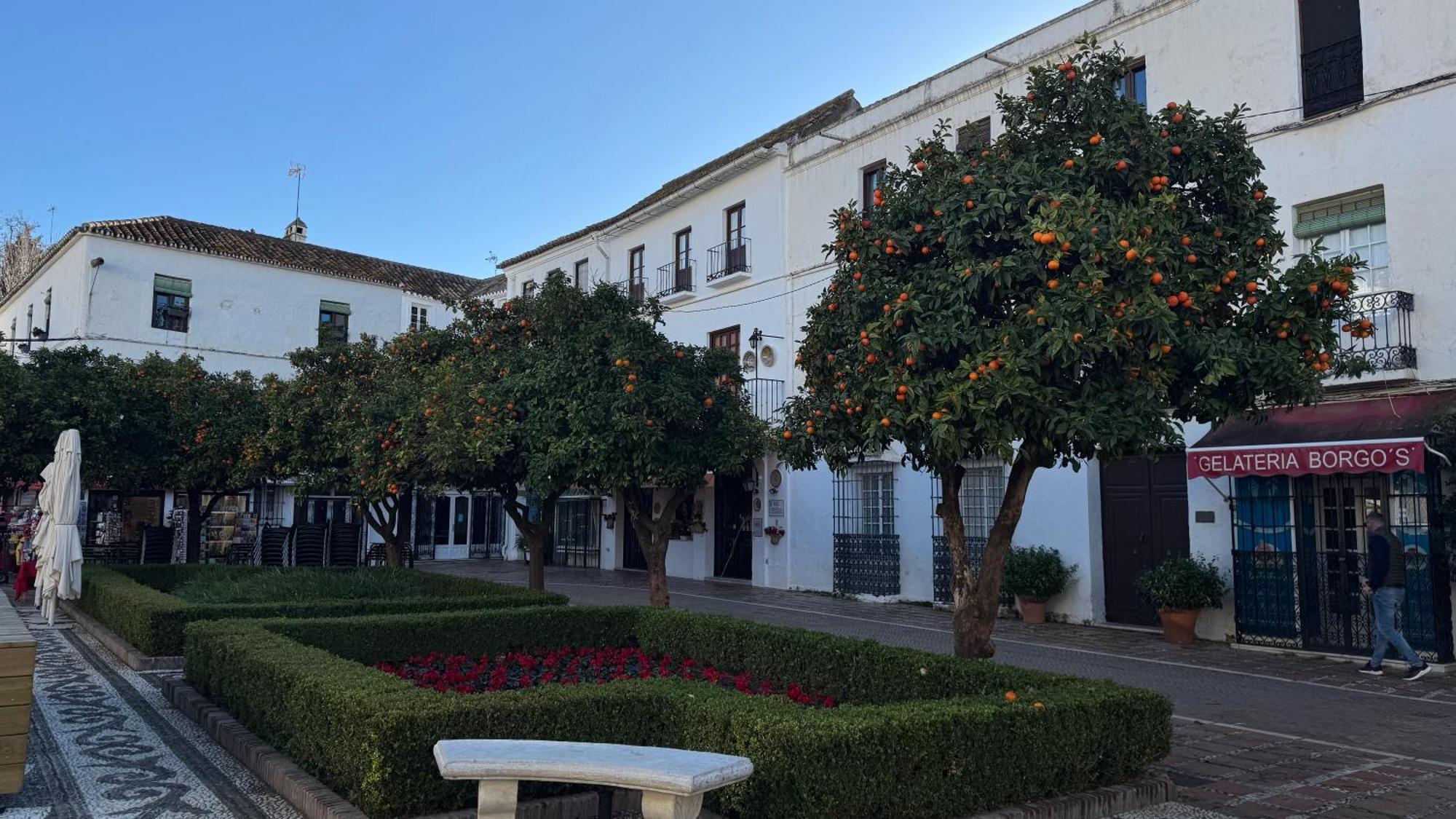 Ferienwohnung Oasis Jacuzzi Retreat Marbella Exterior foto